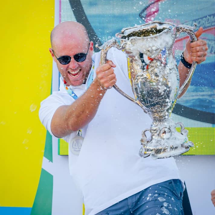   Happy ending for Germany's best iQFoiler: The newly Olympic iQFoiler Sebastian Kördel with the Kieler Woche Emperor's Cup for the participant with the most daily victories