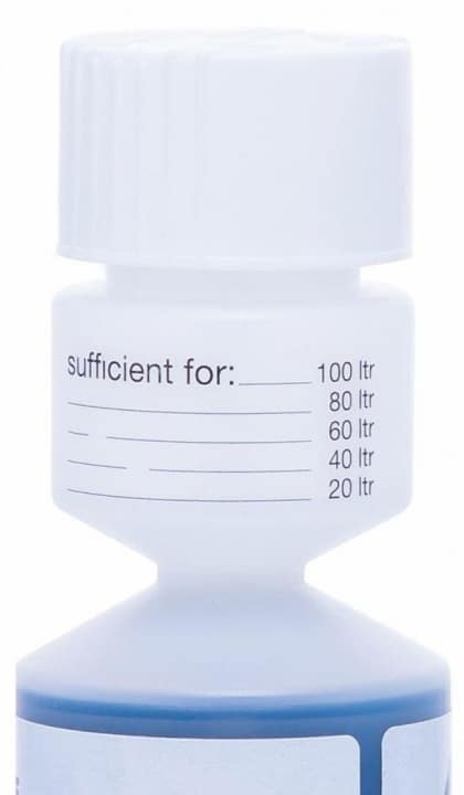   I flaconi da 250 e 1000 millilitri offrono un dispositivo di dosaggio per il corretto rapporto di miscelazione tra carburante e additivo.