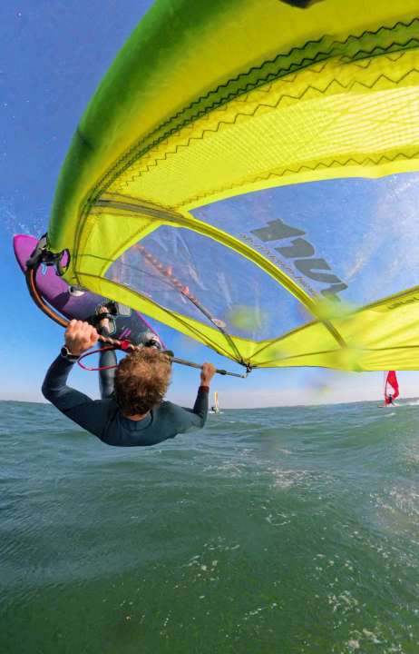 Die Insta360 X4 am Mast montiert