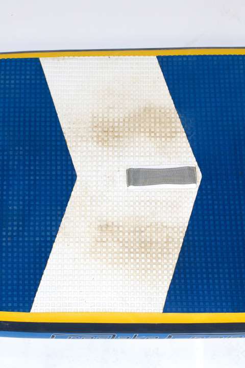 Photo 2 - Croslake 12'6": White stains easily.