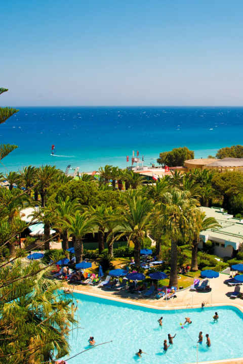 In Trianda you can stay directly at the spot