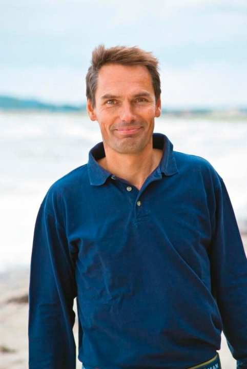 Dr. Meeno Schrader ist Diplom-Meteorologe und auch aus dem TV bekannt.