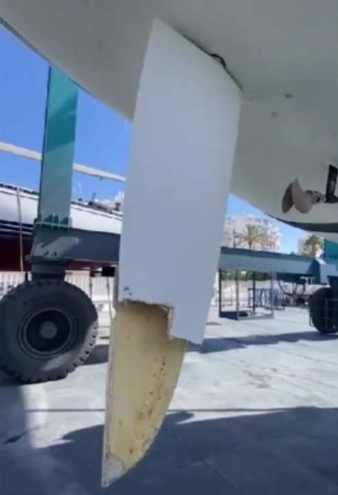 The destroyed rudder blade in detail