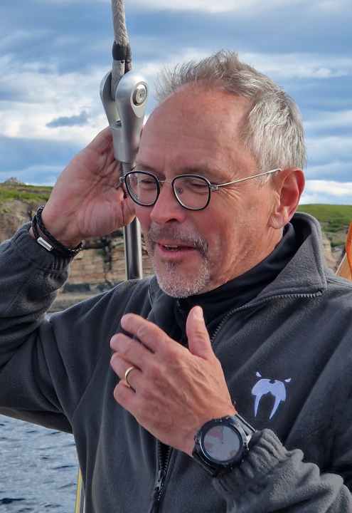 Der Seeschifftakelmeister des Akademischen Segler-Vereins Berlin, Oliver Krist (62).