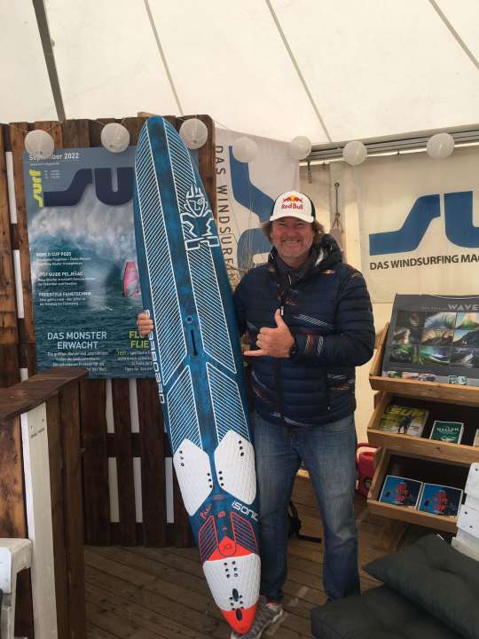 Was ist breiter: Board oder Dunkis Shaka-Spannweite?