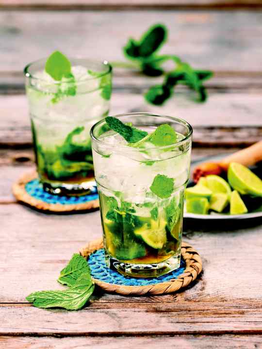 On-board bar: Mojito