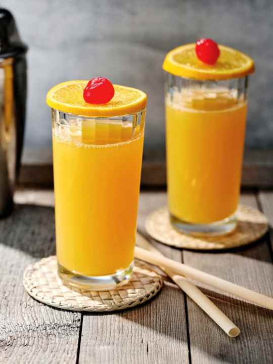 On-board bar: Hurricane