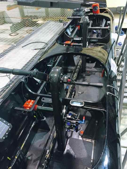   Vista nella cabina di pilotaggio di un prototipo Oracle