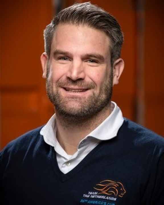   Simeon Tienpont, double vainqueur de la Coupe, coureur autour du monde et meneur d'hommes