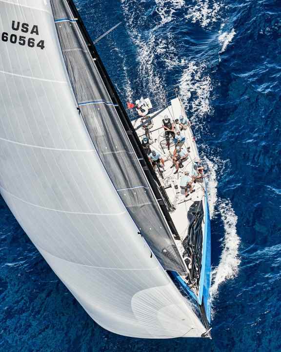   Bellissima vista aerea del vincitore assoluto "Warrior Won".