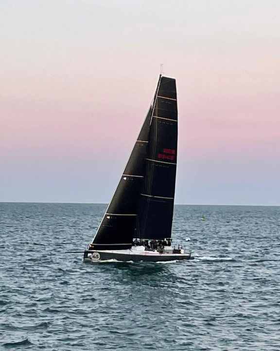 L'equipaggio di Michael Berghorn sulla veloce "Halbtrocken 4.5" si è goduto la settimana nel Mare del Nord