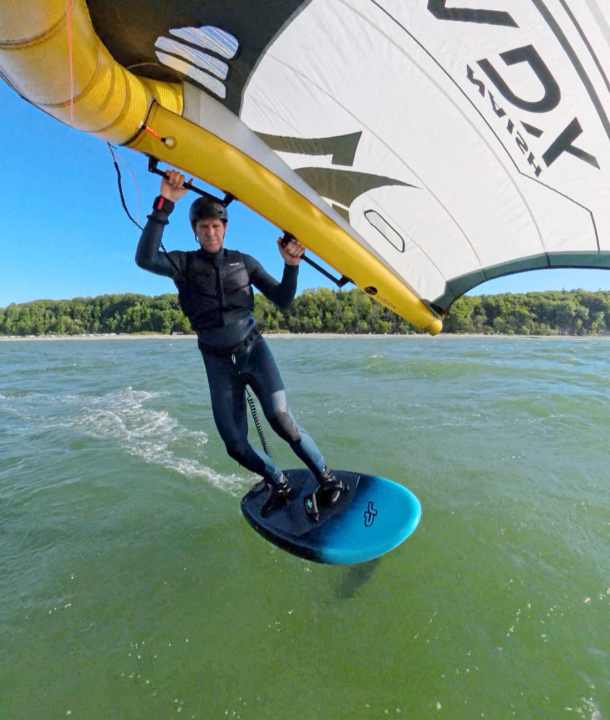 Auch am Wing lässt sich die Insta360-Cam mit dem Flymount Aero-130 Mount montieren