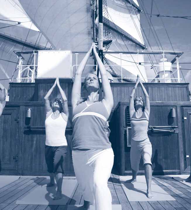 Mettete in forma il vostro corpo e la vostra mente: I corsi di yoga e meditazione sulle barche sono molto popolari