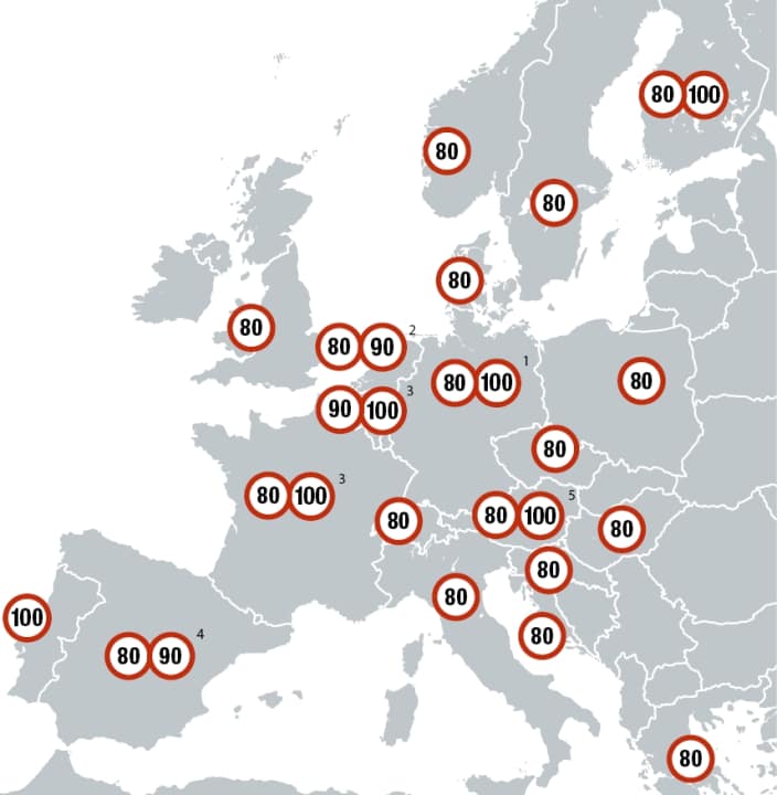1 Rimorchi fino a 3,5 tonnellate con un peso nominale di 100 tonnellate - 2 Rimorchi frenati sotto le 3,5 tonnellate - 3 Rimorchi e semirimorchi fino a 3,5 tonnellate come le automobili, ma con una copertura assicurativa limitata per i proprietari tedeschi a oltre 100 km/h - 4 Peso del rimorchio inferiore a 750 kg - 5 Peso totale della combinazione rimorchio e semirimorchio inferiore a 3,5 tonnellate