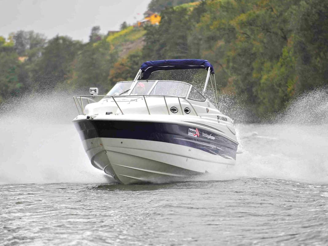 Larson Cabrio 240