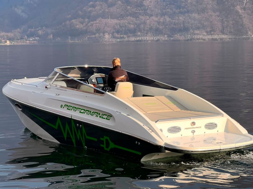 Werft und EVOY präsentieren neues Boot mit E-Motor