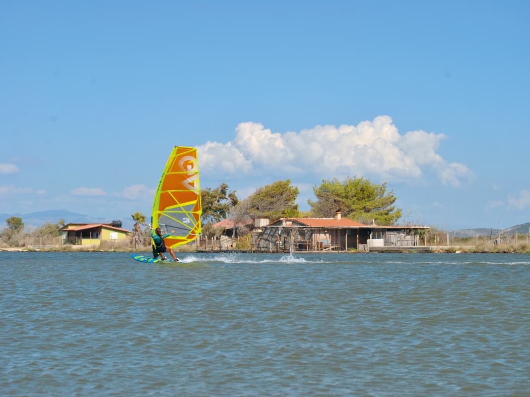 Tsimari & andere Windsurf-Geheimspots in Griechenland