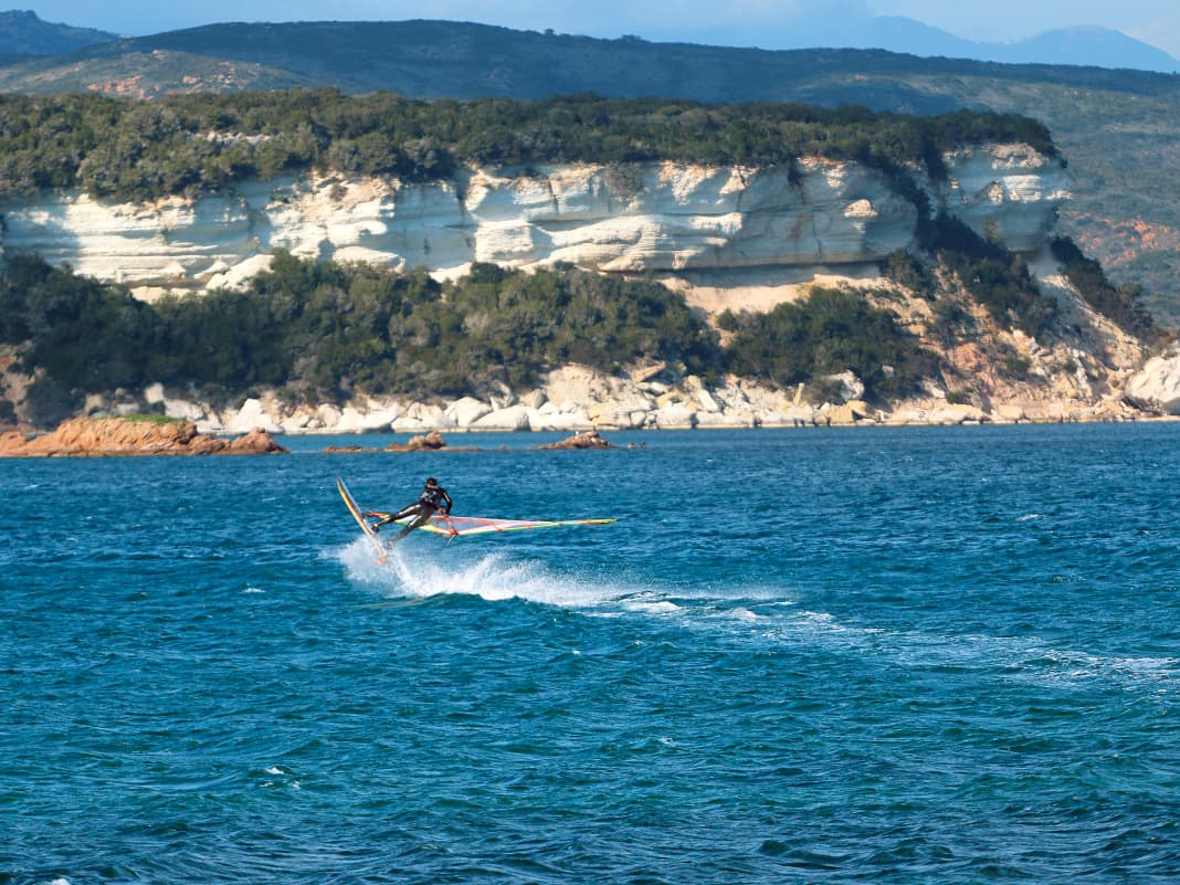 Korsika Süd - die besten Windsurf-Spots im Überblick