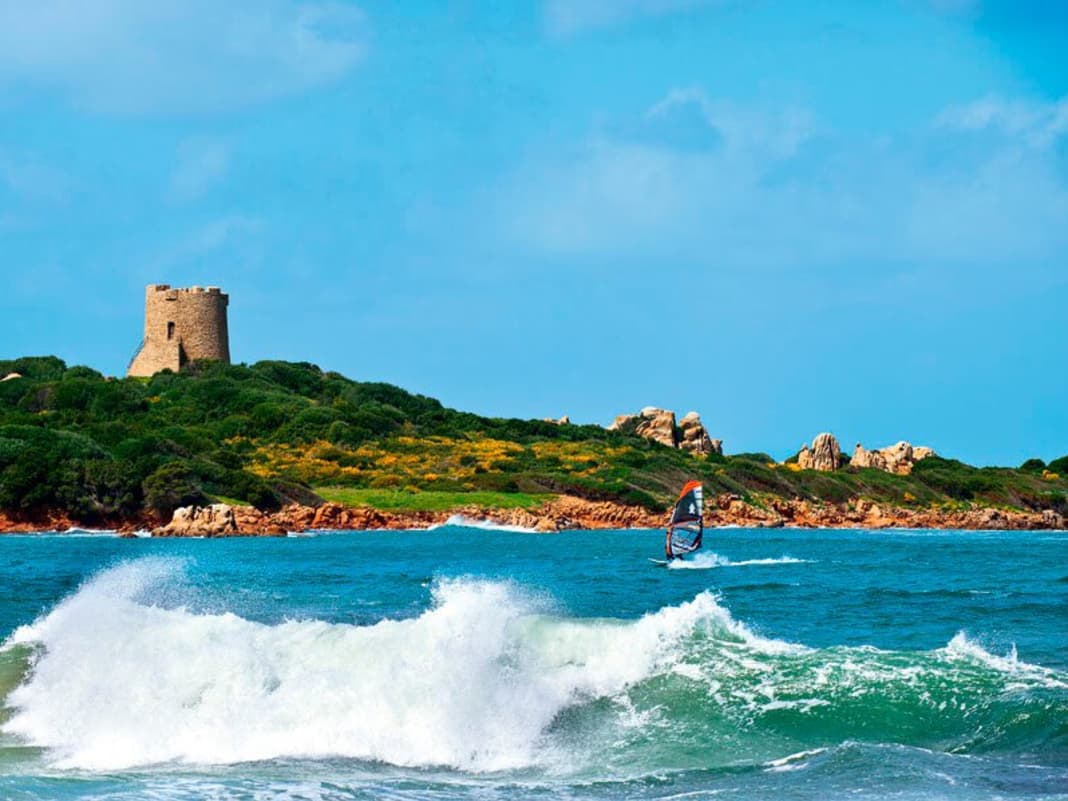 Spot Guide Sardinien Nord - die besten Windsurfspots im Überblick
