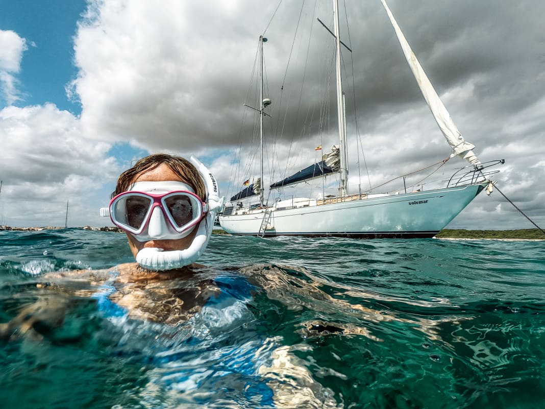 Reise über das Mittelmeer – zwischen Klimawandel und Luxuyachten