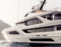 Skulptural: Feadship schweißte Rumpf und Aufbauten aus Aluminium und mit reichlich Lichtkanten. Die Linien ersann der Eigner mit dem werfteigenen Designteam von De Voogt