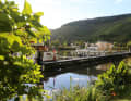 In the middle of the countryside: our charter yacht in the harbour of the Wasser-Sport-Club Saarburg. The entrance is at Saar kilometre 10.4, just outside the town.