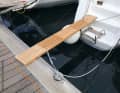 Cash register model: The simplest version is screwed together from several wooden slats, is very common in the Mediterranean and is offered by Compass24 (189 euros), for example. With a length of 2.40 metres and a width of 27 centimetres, it weighs twelve kilograms