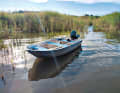 Linder Sportsman 400: Gestohlen am 31. Juli 2023 in Eggesin, Landkreis Vorpommern- Greifswald, am Stettiner Haff; Hersteller: Linder Aluminiumbåtar AB (Schweden); Baujahr: 2019; Material: Aluminium; Farbe: Grau; Maße:  4,01 x 1,64 m; Rumpf-Nr. SE-LINE1468D920; Motor: Suzuki DF 15, Bj. 2019; Motor-Nr. 01504F-512662; Kennzeichen: HST - BK 33; Hinweise: Tel. 040/37 48 180