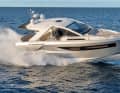 The Jeanneau DB/37 turns smoothly and safely in fast bends