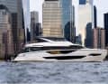 The British are also regular guests in the Rhine metropolis and value their loyal customers from the DACH region. They have the 27.10 metre long displacement format Sunseeker Ocean 182 with them...