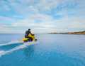 Sinker: Ascend with the seat just above the water surface
