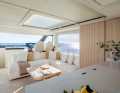 The salon is flooded with natural light, which together with the bright interior creates a friendly ambience