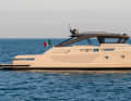 These include the 22.82 metre long Bluegame BG74, which surprises with an unusual interior layout and runs at speeds of up to 30 knots thanks to two IPS units.