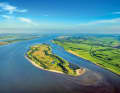 Shaped by the tides: Despite its importance for international shipping, the river landscape of the Lower Elbe is an Eldorado for nature lovers.