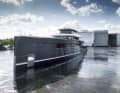 Ablieferungen allerorts: Feadship baute „B“ (60 m) in Aalsmeer.
