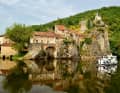 Founded on rock: In the small village of Laroque-des-Arcs, the Chapelle Saint-Roch towers high above the river.