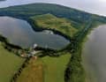 Im Norden des Plauer Sees liegt die Halbinsel Plauer Werder mit der Fischerei Alt Schwerin.