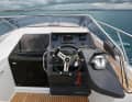 Beneteau Flyer 8.8: Driving position