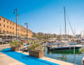 ... die Marina Port Vell und den Reial Club Marítim de Barcelona