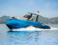 The Astondoa 377 Coupé is undoubtedly an eye-catcher in any harbour. The driving characteristics and workmanship are also impressive