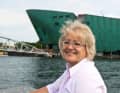 Ingrid Bardenheuer informiert im Magazin über Neuigkeiten aus der Bootswelt und aus den Motorbootclubs Deutschlands. Aber auch Reportagen und Reisen gehören zu ihrem Metier.