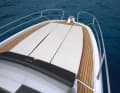 Beneteau Flyer 8.8: Bow sunbed