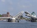 The bascule bridge in Kappeln always opens 20 minutes before the hour for 15 minutes at a time.