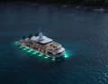 Fine cruises with few guests: this suits the taste of younger globetrotters with money.