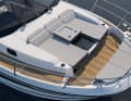There is a huge seat/lounger combination on the foredeck.