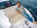 Sealine C330: Sunbed on the foredeck