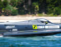 Mathilda Wiberg's Molgaard catamaran (starting number 7). Equipped with a Mercury Racing outboard, the carbon hull reaches speeds of up to 190 km/h on flat water sections, while centrifugal forces of over 4 G act on the pilot in the bends.