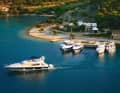 Ein Traum in der Bucht Luka auf Brač: Restaurant "Pipo" mit Bootsanleger und Strand