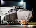 Wie von Christo verpackt: Die erste GTX116 gelangte per Schwertransport vom Pershing-Werk in Mondolfo nach Fano.