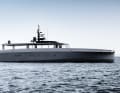 „Atlantide“: Die Alu-Carbon-Yacht soll mit drei Waterjets bis zu 35 Knoten laufen.